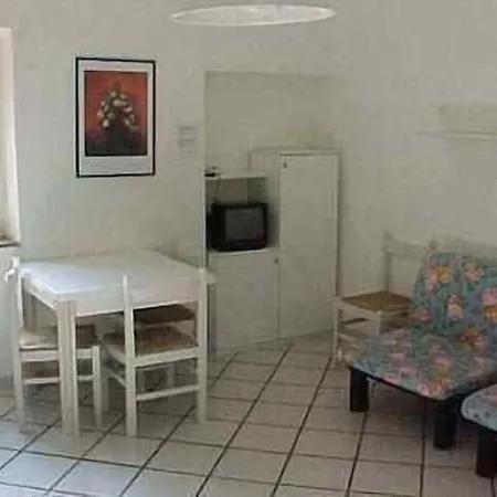 Della Luna 4*