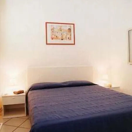 Della Luna Aparthotel 4*
